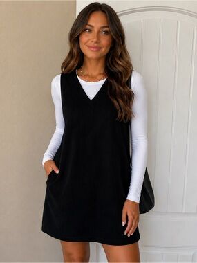 Black Sleeveless V-Neck Shift Dress | Layering Dress